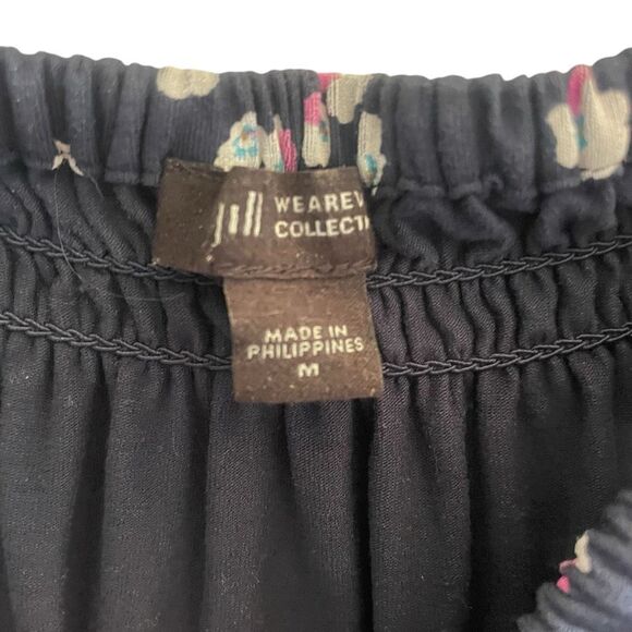 J Jill Wearever Navy Blue Floral Smocked Neck Top Women’s Sz Medium Jersey Knit - Picture 3 of 6